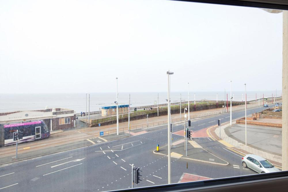 Queens Mansions: Empress Suite Blackpool Zewnętrze zdjęcie